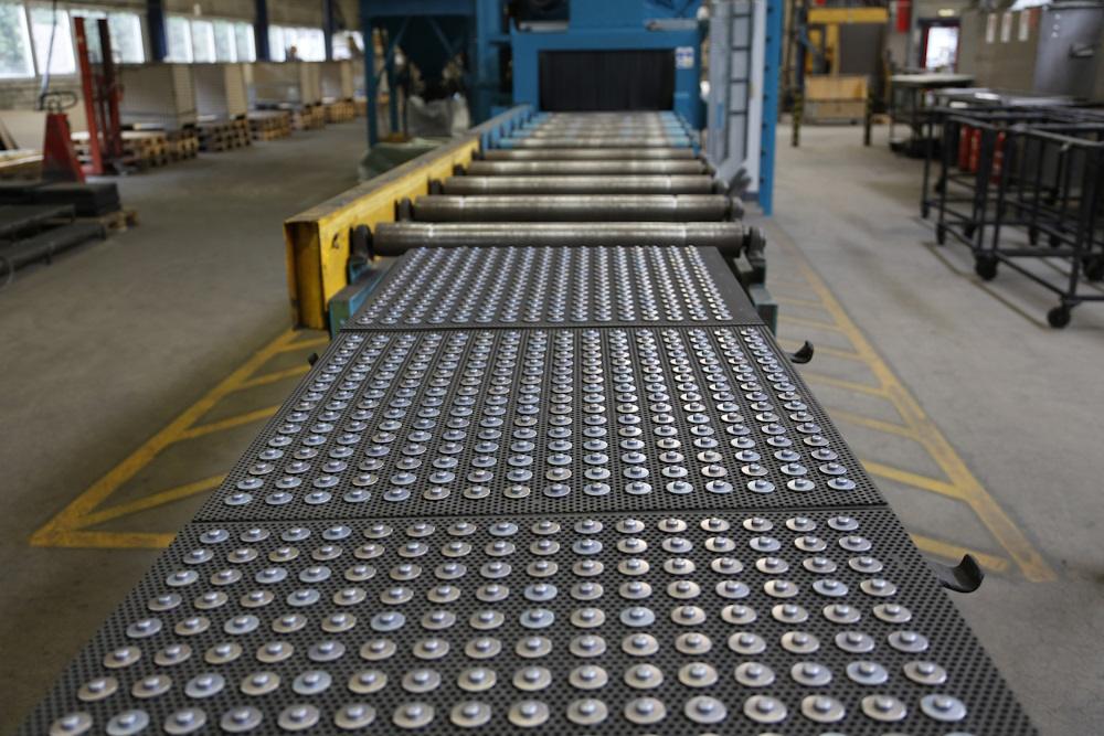 Bonding Rubber to Metal